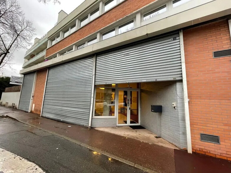 34 Ter Avenue Bernard Palissy, Saint-Cloud à louer - Photo de l’immeuble – Image 2 sur 7