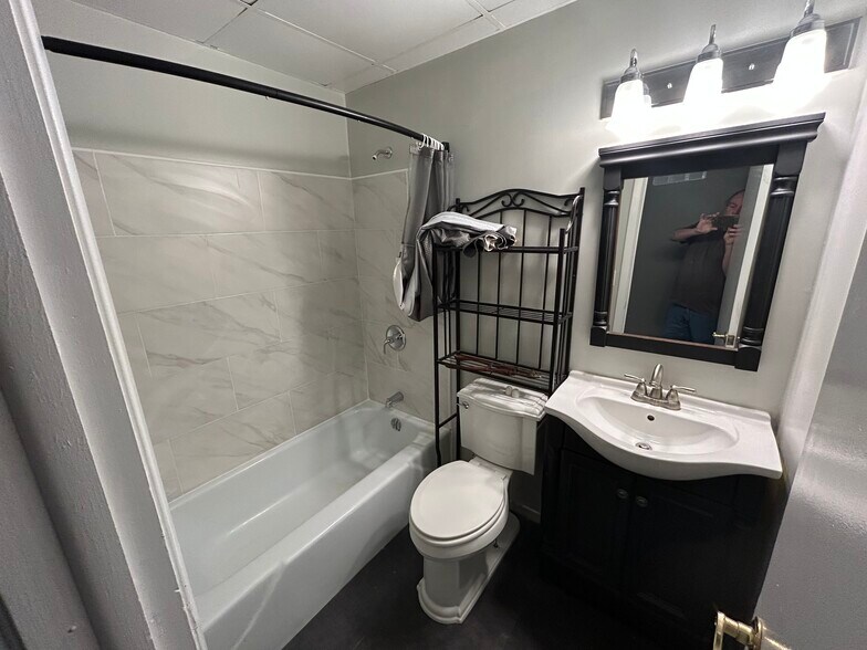 40 Academy St, Liberty, NY à vendre - Photo de l’immeuble – Image 3 sur 4