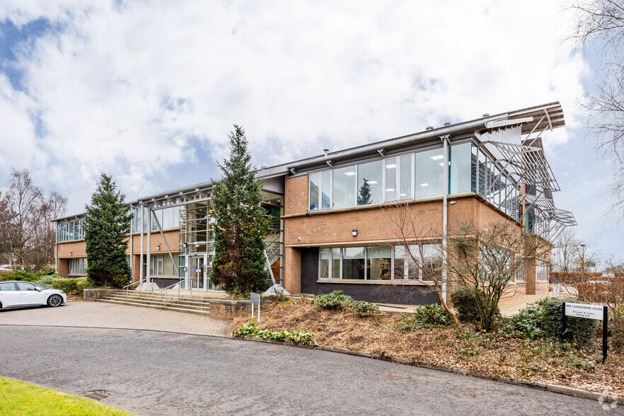 3 Dove Wynd, Bellshill à louer - Photo principale – Image 1 sur 11