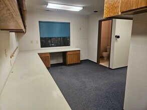 1331 Medical Center Dr, Rohnert Park, CA à louer Photo intérieure– Image 2 sur 14