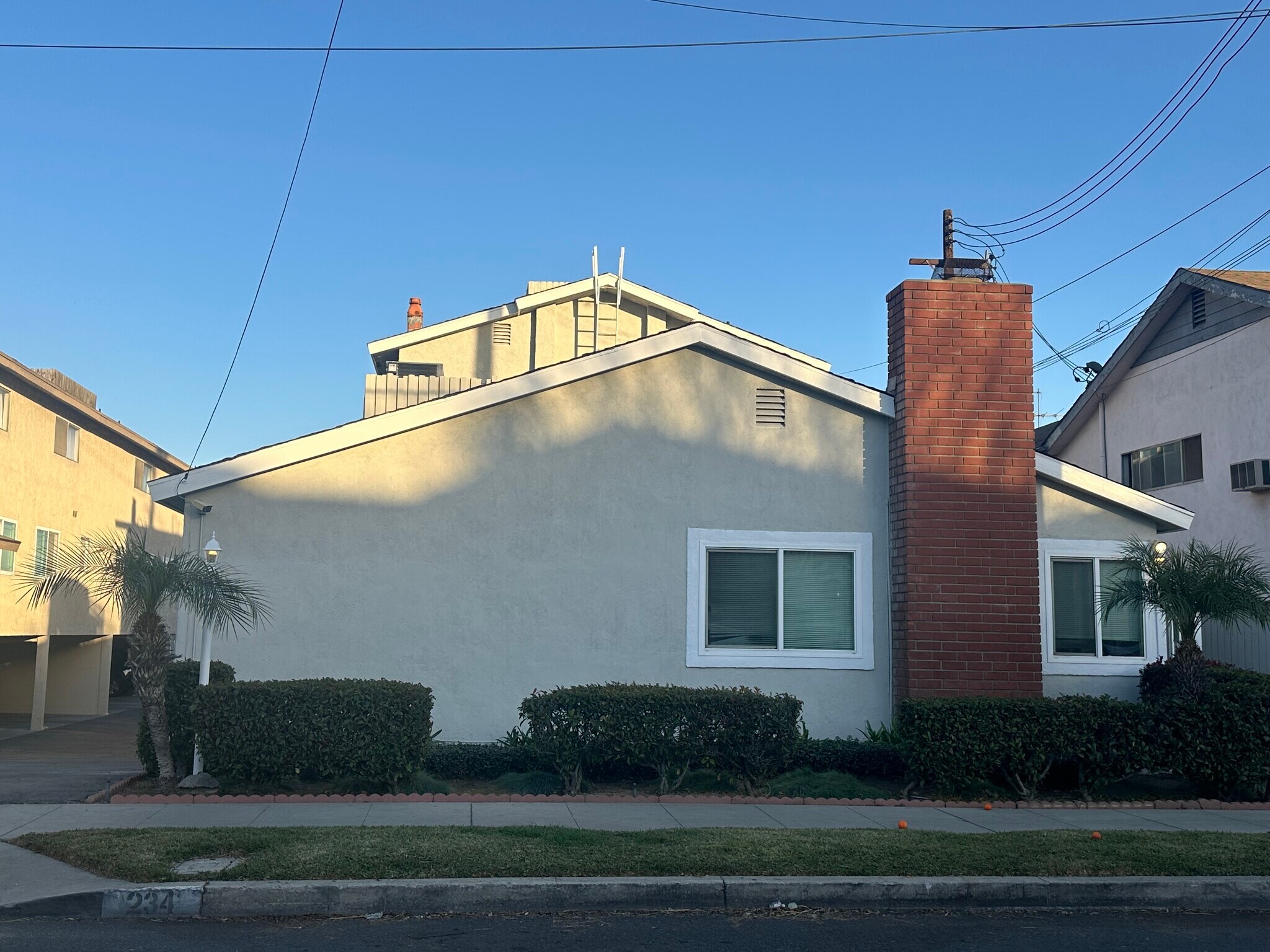 234 S Pine St, San Gabriel, CA à vendre Photo de l’immeuble– Image 1 sur 18