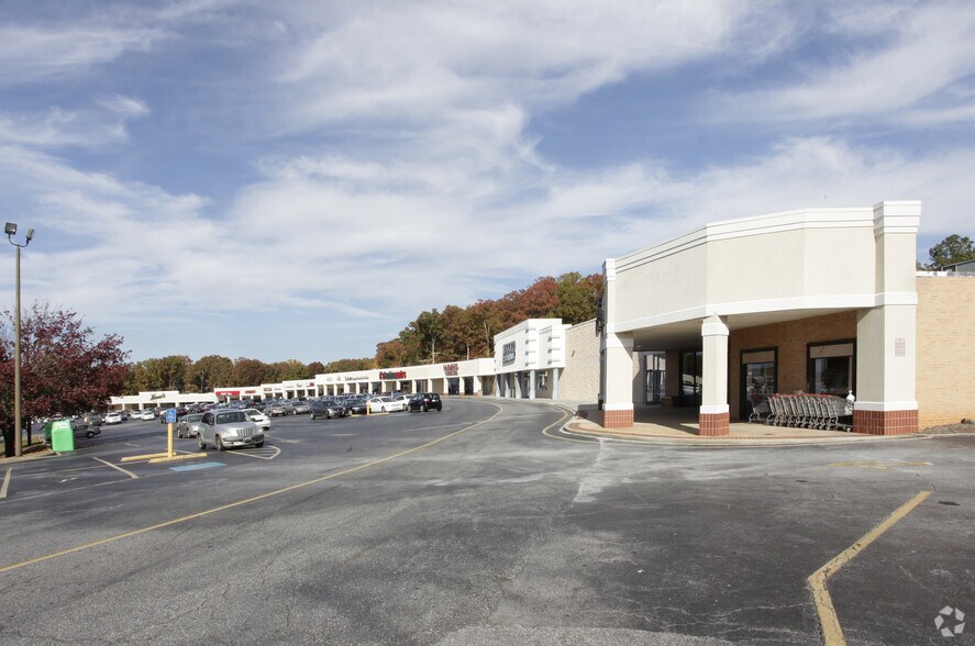 3100 N Main St, Anderson, SC à louer - Photo principale – Image 1 sur 9