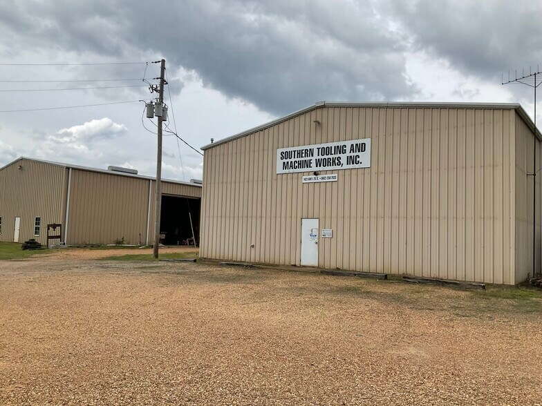 1421 Highway 125 S, Amory, MS à vendre - Photo de l’immeuble – Image 2 sur 14