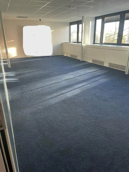 Bureau dans Nantes à louer - Photo de l’immeuble – Image 3 sur 5