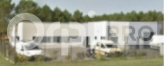 Plus de détails pour Local d'activités à louer