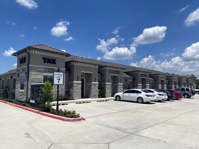 17844 Mound Rd, Cypress, TX à vendre - Photo de l’immeuble – Image 1 sur 20
