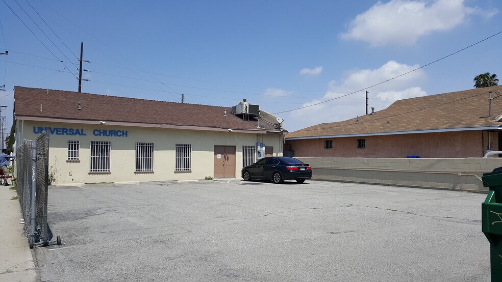 1356 W 62nd St, Los Angeles, CA à louer - Photo de l’immeuble – Image 3 sur 5
