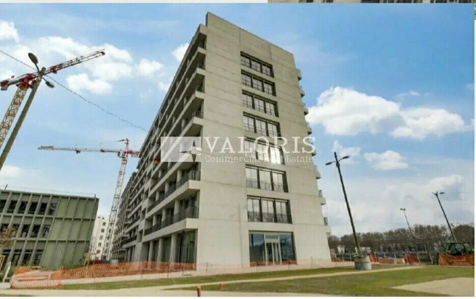 Bureau dans Lyon à louer - Photo de l’immeuble – Image 3 sur 12