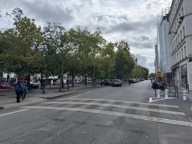 Plus de détails pour Local commercial à louer