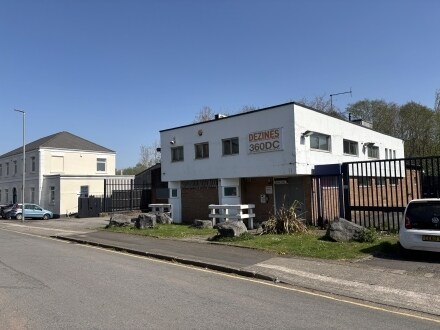 Factory Rd, Newport à louer - Photo de l’immeuble – Image 1 sur 1