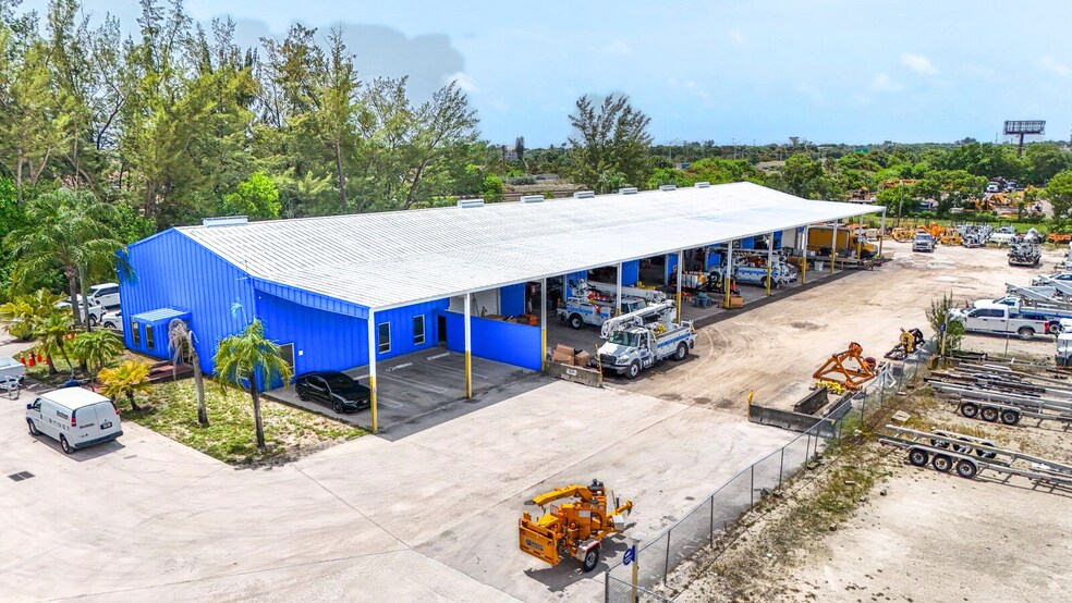1200 W Industrial Ave, Boynton Beach, FL à louer - Photo de l’immeuble – Image 2 sur 5