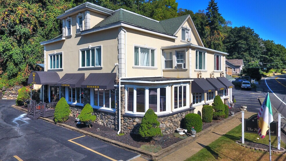 337 N Liberty Dr, Tomkins Cove, NY à vendre - Photo de l’immeuble – Image 3 sur 38