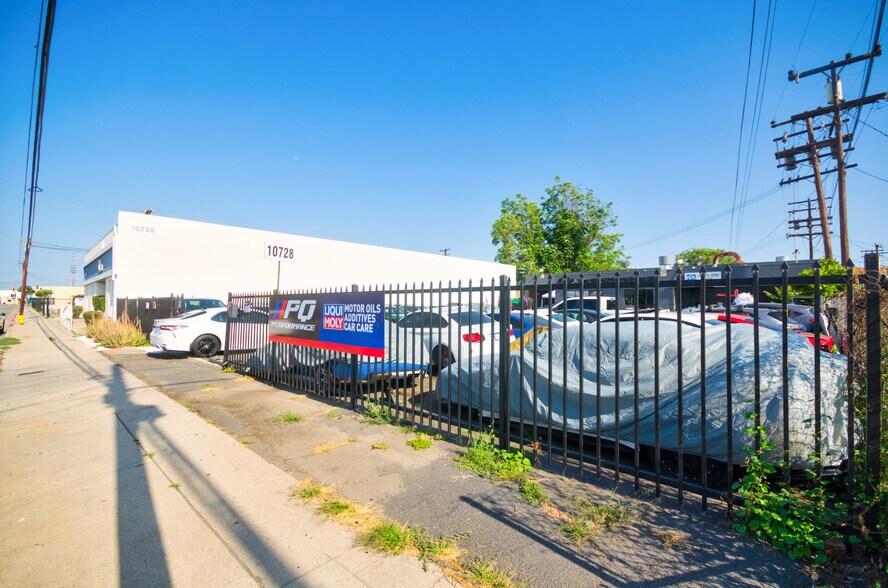 10728 Rush St, South El Monte, CA à vendre - Photo de l’immeuble – Image 2 sur 22