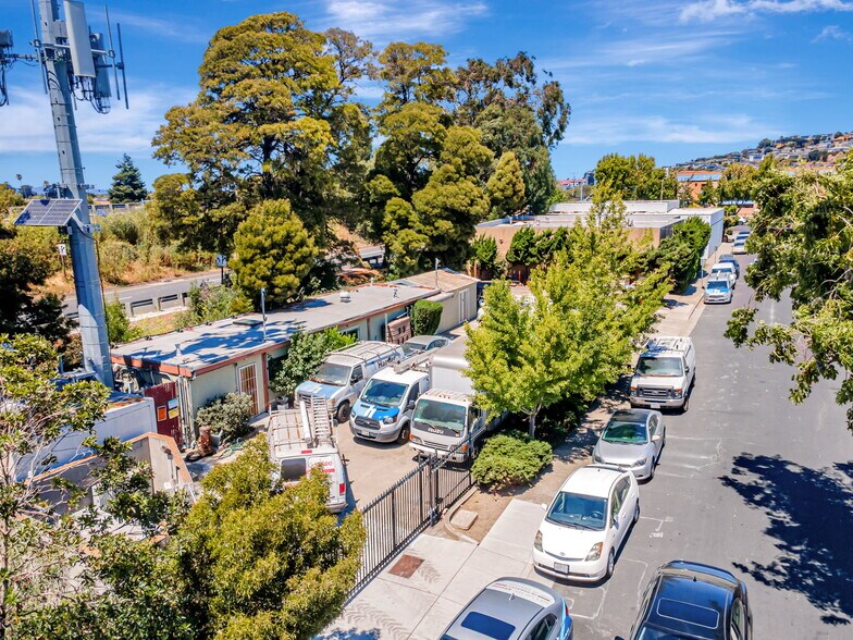 1537 & 1503 56th St portefeuille de 2 biens à vendre sur LoopNet.fr - Photo de l’immeuble – Image 3 sur 22