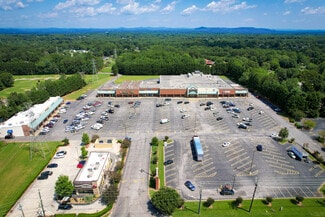 Plus de détails pour 2500 Springs Rd, Hickory, NC - Local commercial à louer