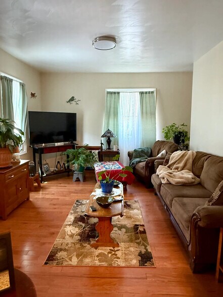 361-369 Broad St, Waverly, NY à vendre - Photo de l’immeuble – Image 3 sur 59