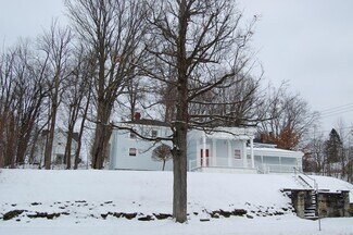 Plus de détails pour 351 E 5th St, Jamestown, NY - Logement à vendre