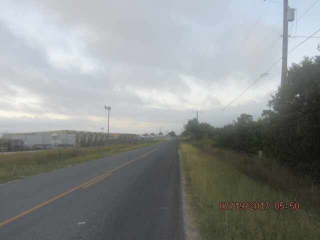 4561 N Graytown Rd, Converse, TX à vendre - Photo principale – Image 1 sur 14