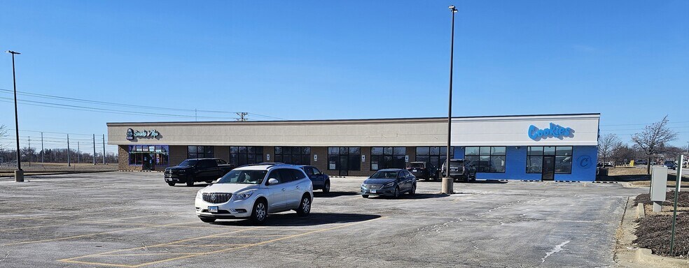 1006 Jc Pky, Bloomington, IL à louer - Photo de l’immeuble – Image 3 sur 5