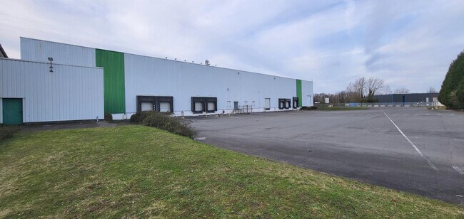 Plus de détails pour Industriel/Logistique à louer