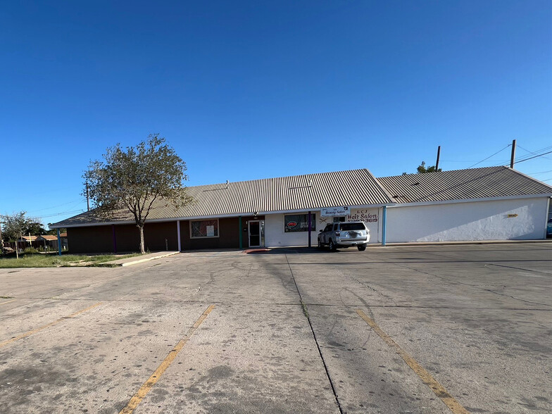 905 S Crane Ave, Odessa, TX à louer - Photo de l’immeuble – Image 3 sur 7