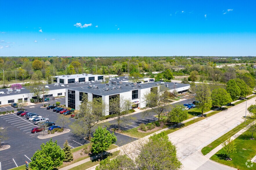 120-160 W Center Ct, Schaumburg, IL à louer - Aérien – Image 2 sur 18