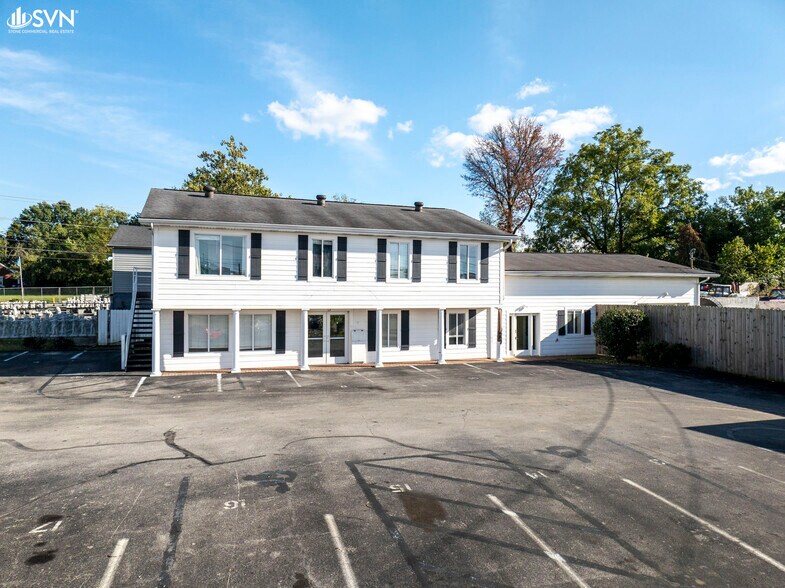 2100 Liberty Rd, Lexington, KY à vendre - Photo de l’immeuble – Image 1 sur 28