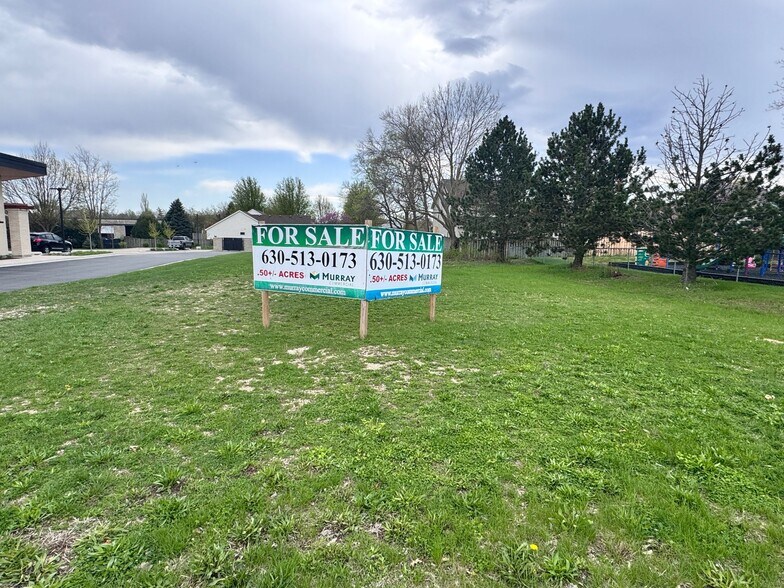 Lot #2 Wilson St, Batavia, IL à vendre - Photo principale – Image 1 sur 8