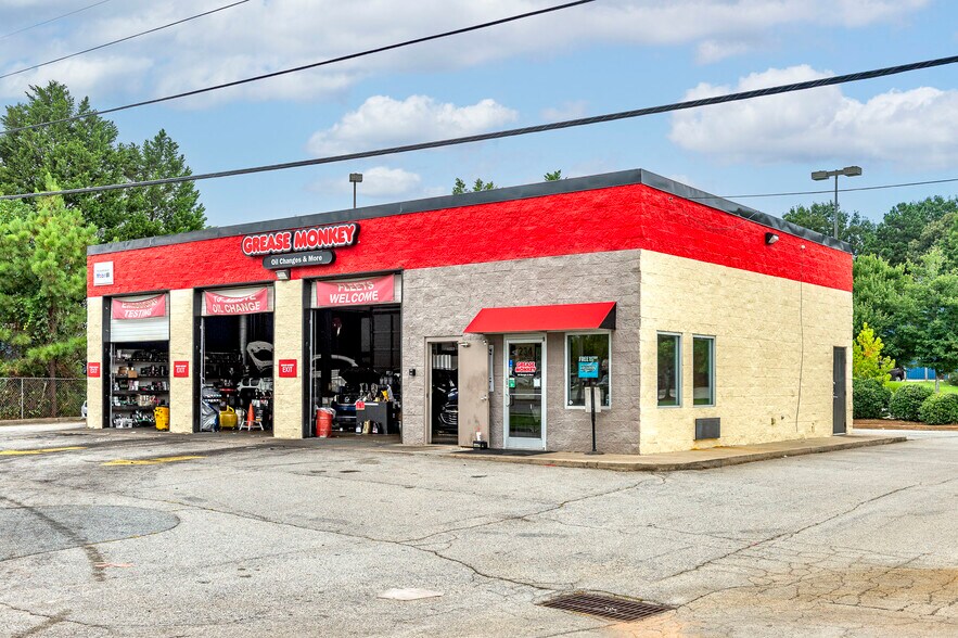 234 Fairview Rd, Ellenwood, GA à vendre - Photo de l’immeuble – Image 3 sur 24
