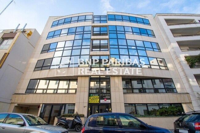 Plus de détails pour 9 Bis Rue Henri Martin, Boulogne-Billancourt - Bureau à louer