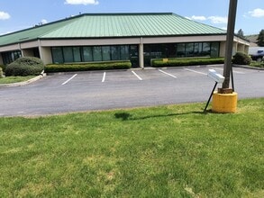 5060 Ritter Rd, Mechanicsburg, PA à louer Photo intérieure– Image 1 sur 7