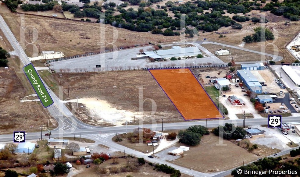 13882 TX -29, Liberty Hill, TX à vendre - Photo principale – Image 1 sur 2