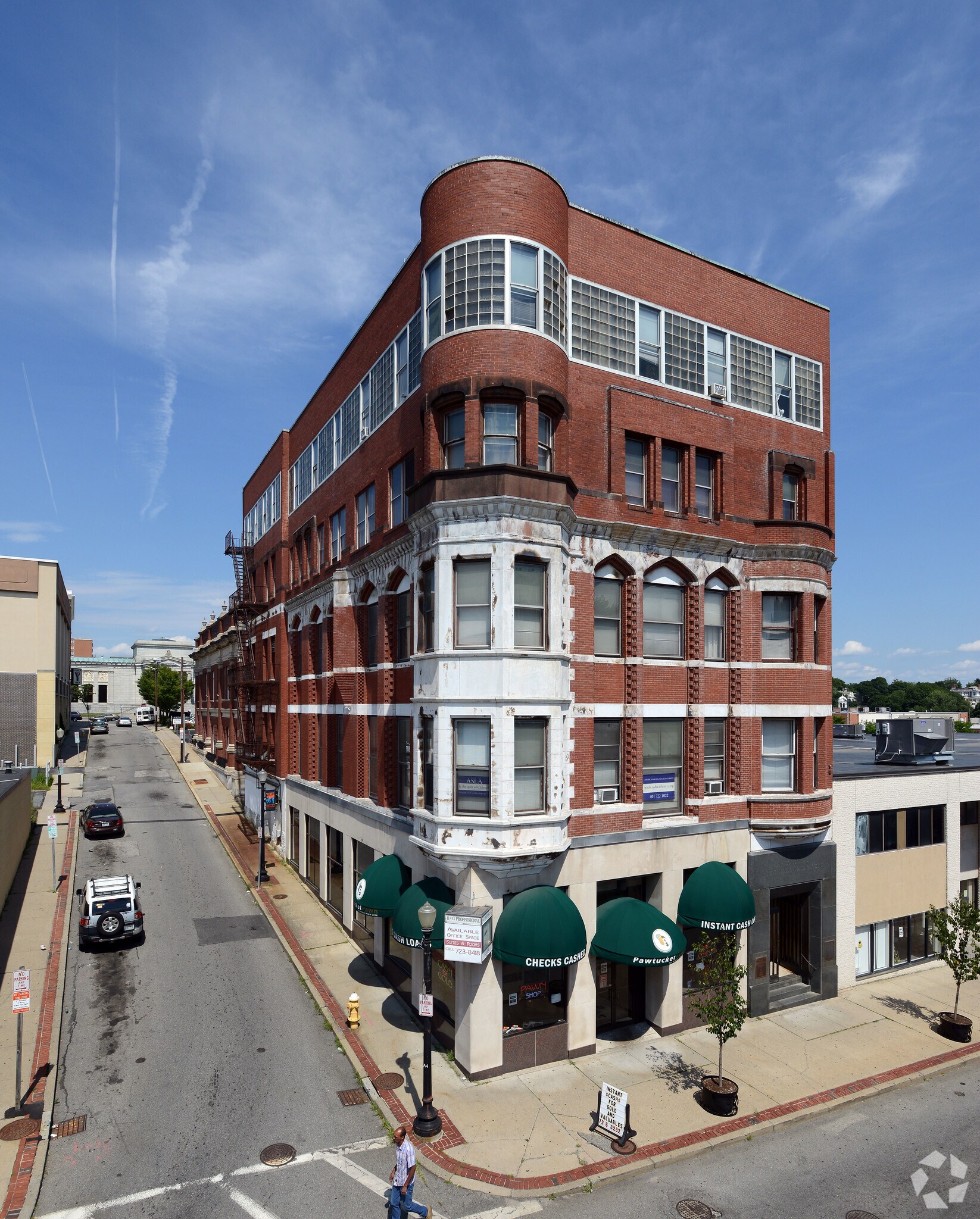 255 Main St, Pawtucket, RI à vendre Photo principale– Image 1 sur 35