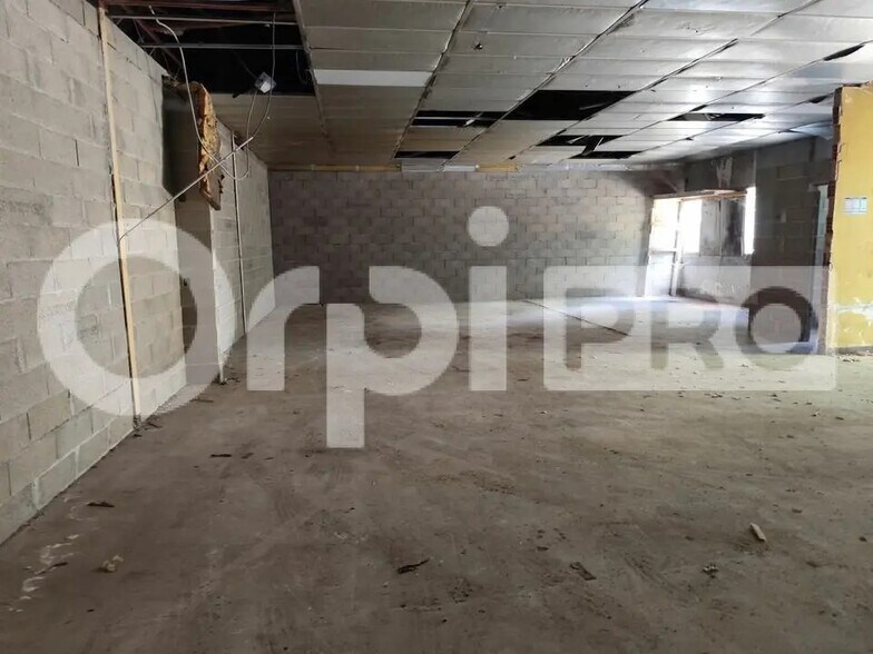 Industriel/Logistique dans Le Palais-sur-Vienne à louer - Photo de l’immeuble – Image 2 sur 5