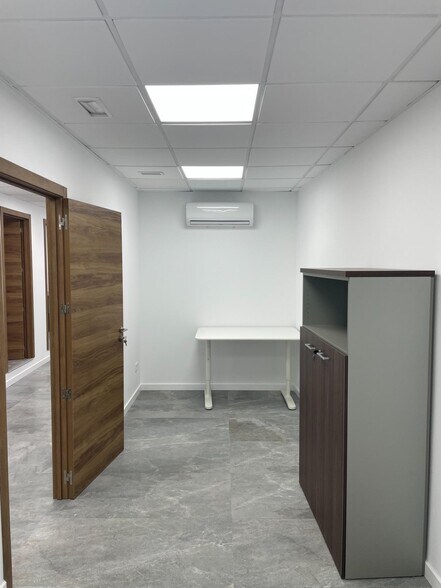 Bureau dans València à louer - Photo intérieure – Image 2 sur 8