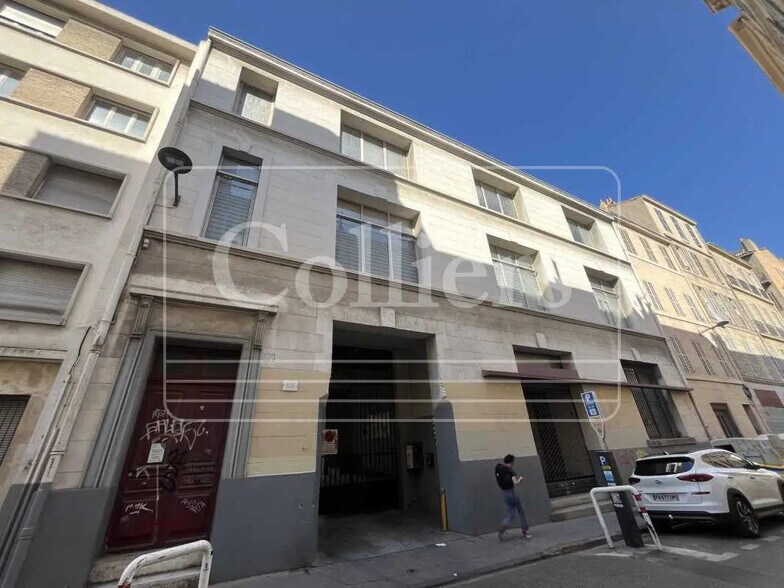 68 Rue Edmond Rostand, Marseille à louer - Photo de l’immeuble – Image 3 sur 4