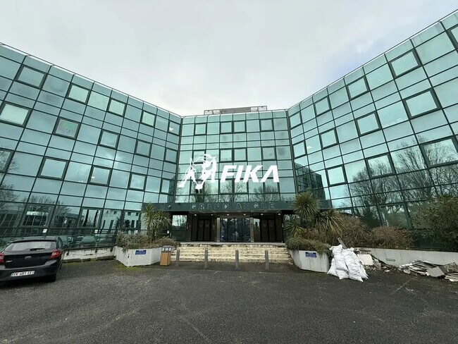 Plus de détails pour Bureau à louer