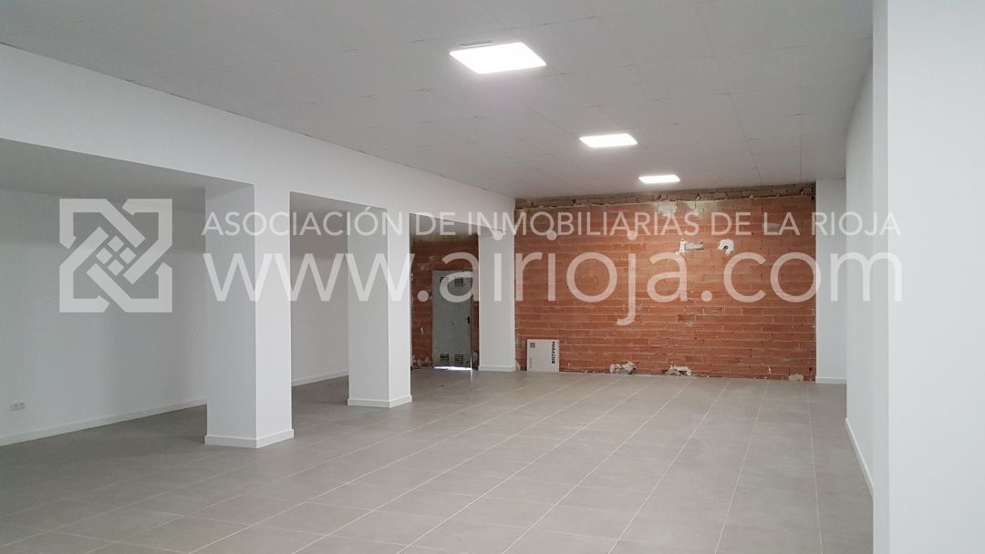 Local commercial dans Logroño, La Rioja à louer Photo intérieure– Image 1 sur 2