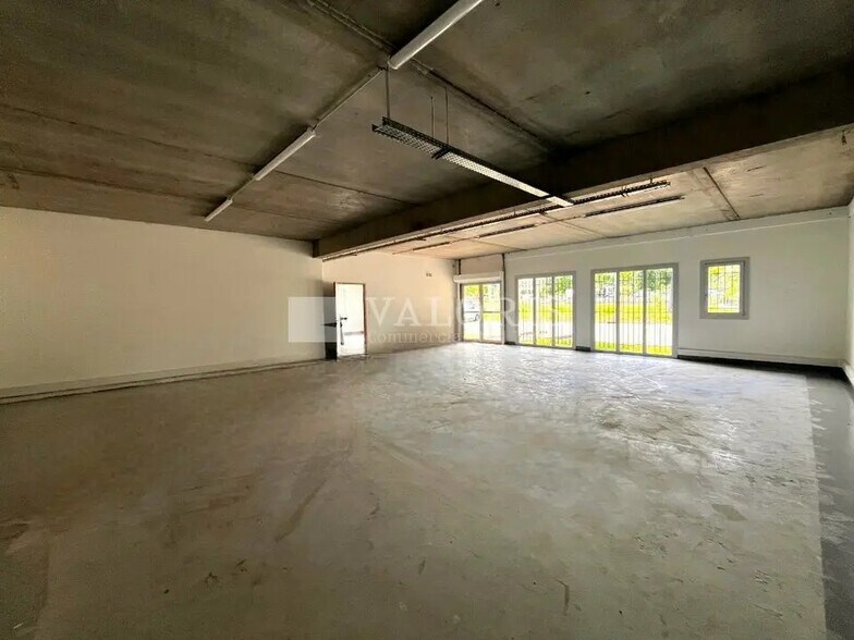 2 Chemin De Saint Lambert, La Penne-sur-Huveaune à louer - Photo de l’immeuble – Image 1 sur 10