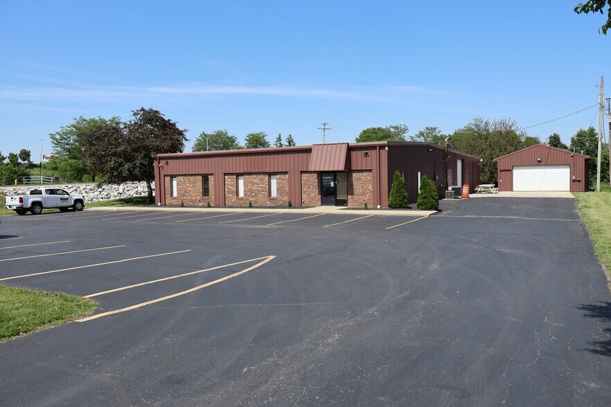 6110 Enterprise Pky, Grove City, OH à louer - Photo de l’immeuble – Image 2 sur 8
