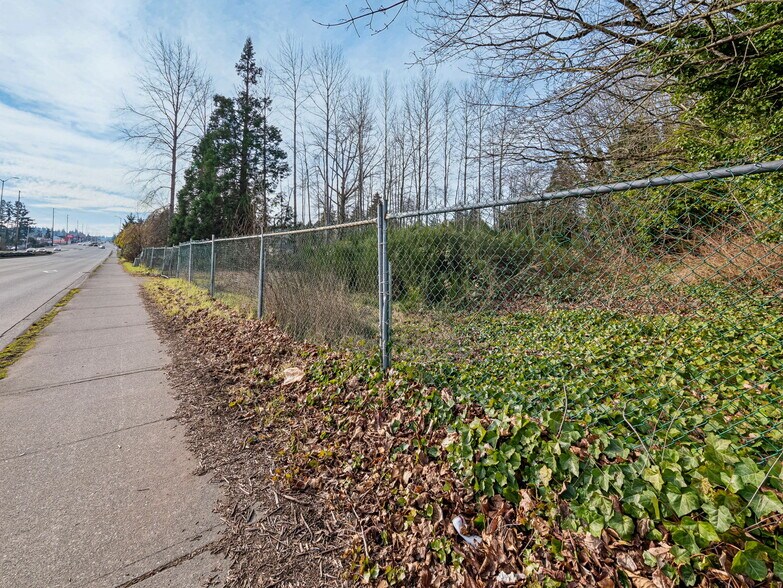 26601 Pacific Hwy S, Des Moines, WA à vendre - Photo de l’immeuble – Image 1 sur 20