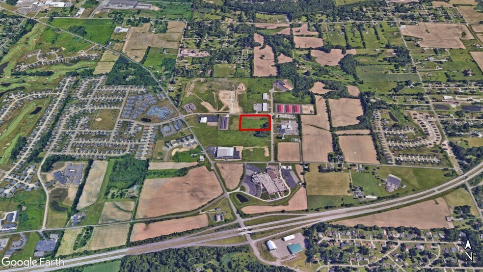 2029 Venture Cir SE, Massillon, OH à vendre - Photo de l’immeuble – Image 2 sur 2