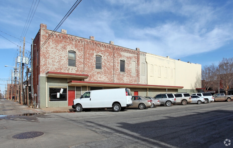 624 S Main St, Stillwater, OK à vendre - Photo de l’immeuble – Image 2 sur 4
