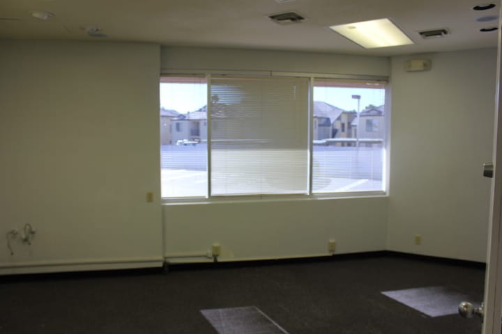 2501 N Green Valley Pky, Henderson, NV à louer Photo intérieure– Image 1 sur 5