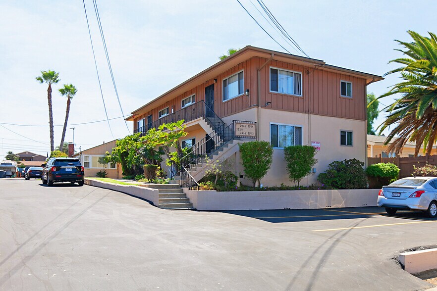 2912-2920 E 18th St, National City, CA à vendre - Photo principale – Image 2 sur 6