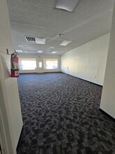 1151 E Postal Dr, Pahrump, NV à louer Photo intérieure– Image 2 sur 4