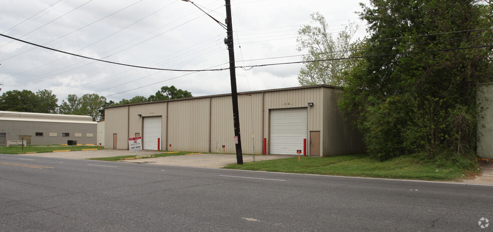 1666 Scenic Hwy, Baton Rouge, LA à louer - Photo de l’immeuble – Image 2 sur 2