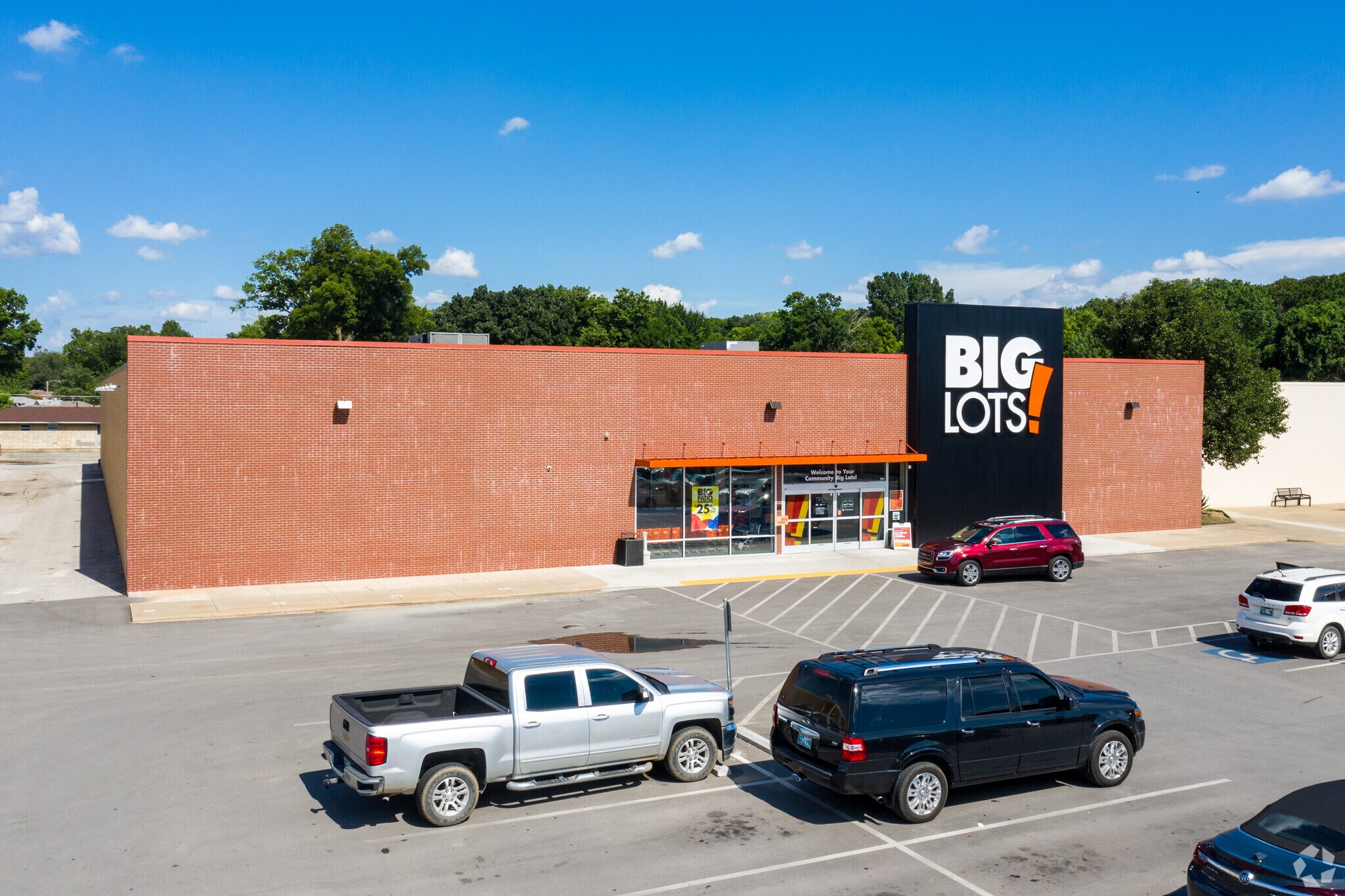 564 SE Washington Blvd, Bartlesville, OK à louer Photo de l’immeuble– Image 1 sur 9