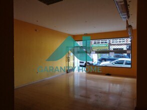 Local commercial dans Cáceres, Cáceres à louer Photo intérieure– Image 2 sur 5