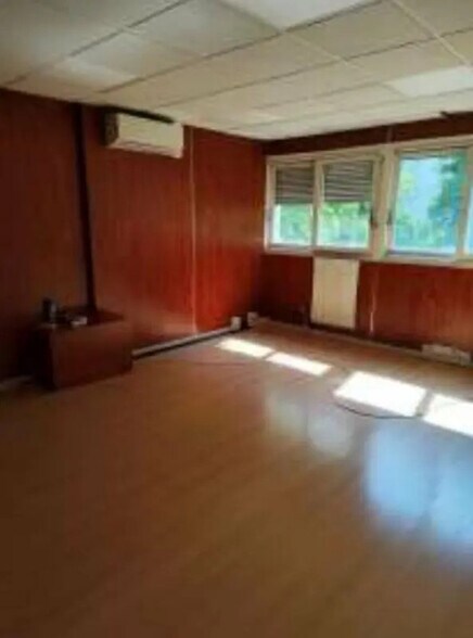 Bureau dans Lyon à louer - Photo de l’immeuble – Image 3 sur 6